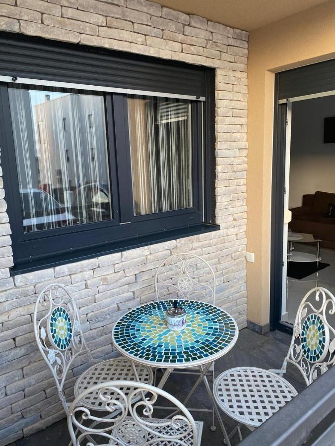 شقة زادار  في Apartman K&D المظهر الخارجي الصورة